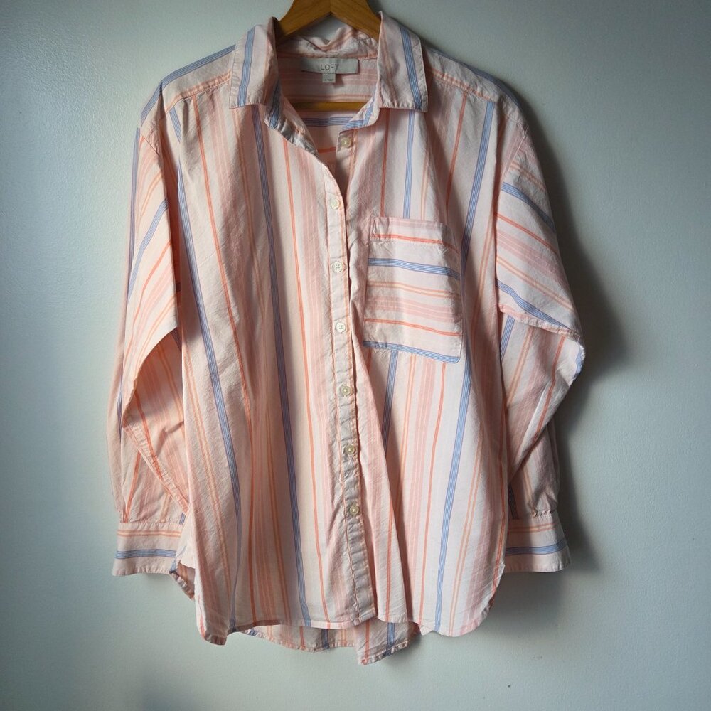 EUC LOFT STRIPED PASTEL LOOSE FITTING BUTTON DOWN LONGSLEEVE SHIRT SIZE S